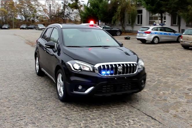 Nowe nieoznakowane radiowozy z napędem na cztery koła w policyjnej flocie