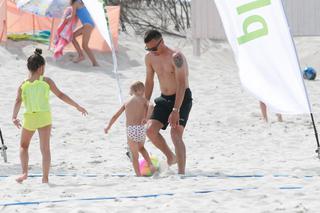 Sławomir Peszko na plaży