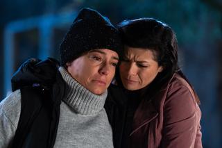 M jak miłość odc. 1708. Magda (Anna Mucha), Kinga (Katarzyna Cichopek)