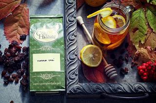 Rozgrzewająca herbata Masala chai: przepis na jesienne chłody
