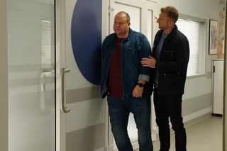 M jak miłość odc. 1851. Tadeusz (Bartłomiej Nowosielski), Bartek (Arkadiusz Smoleński)