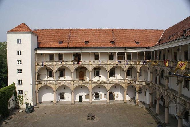 Zamek w Brzegu - zobacz zdjęcia Muzeum Piastów Śląskich w woj. opolskim