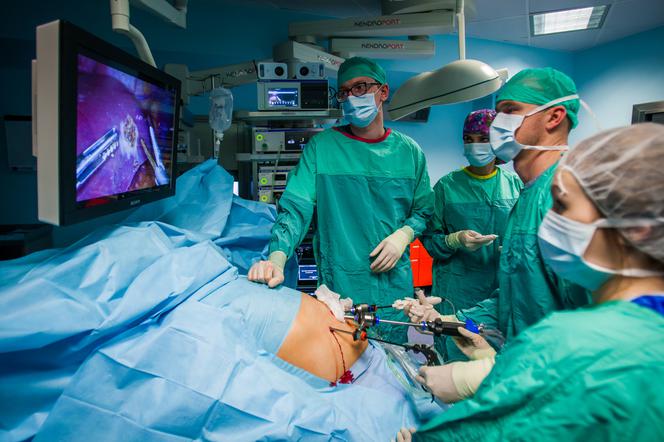 Sala operacyjna. Operacje na żywo w nowym serialu Fokus TV