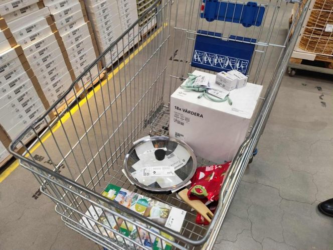 Interwencja policji w sklepie IKEA w Krakowie. Poseł nie zapłacił za produkty