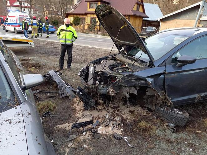 FATALNY WYPADEK w Lubomierzu! Dwie osoby trafiły do szpitala