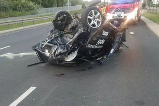 Tragiczny wypadek na ul. Krzywoustego w Poznaniu. Dwie osoby nie żyją