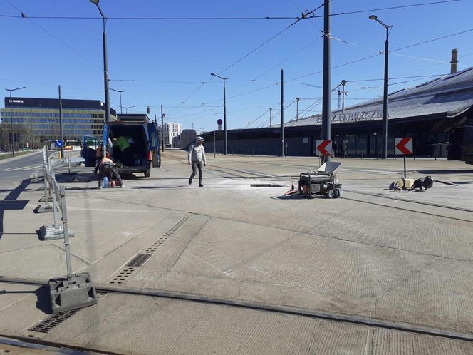 MPK Łódź prowadzi remont torów przy dworcu Łódź Fabryczna