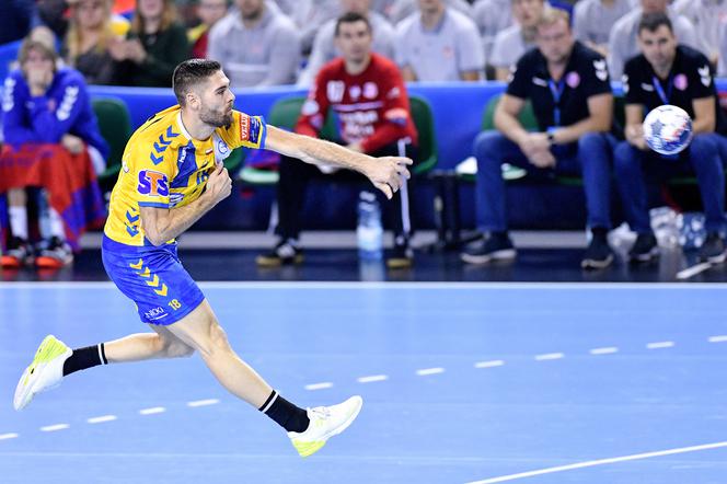 Mistrzowie Polski stracą wielką gwiazdę? Skrzydłowy bliski przejścia do FC Barcelony