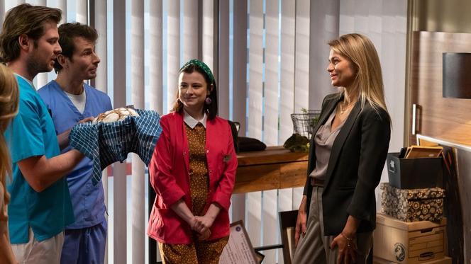 Na dobre i na złe, odcinek 842: Wzruszające powitanie Agaty! Nawet Beger pogratuluje swojej rywalce  – WIDEO, ZDJĘCIA