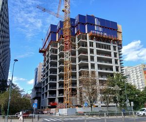 Wieżowiec Upper One w Warszawie w budowie