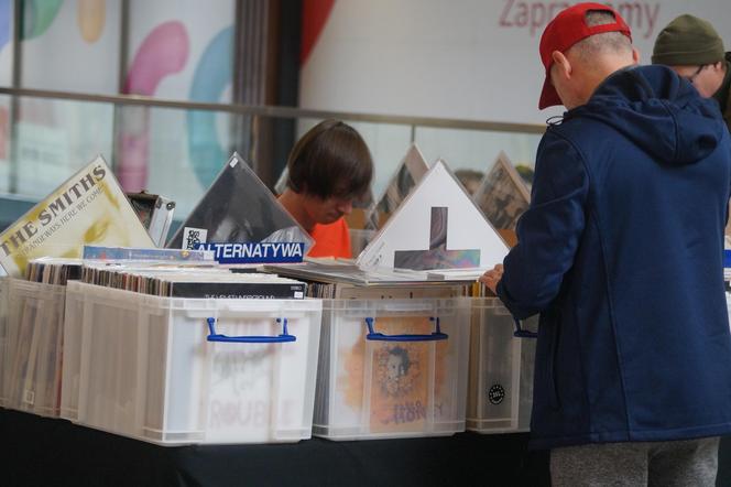 Giełda Płyt Winylowych w CH Rondo! Tu każdy znalazł coś dla siebie [ZDJĘCIA]