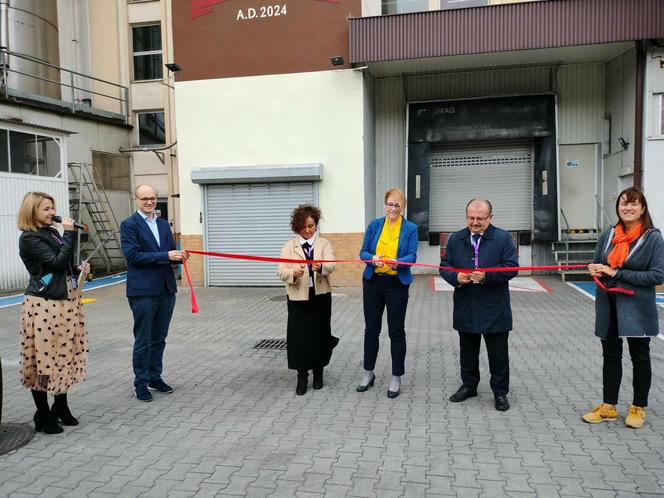Nowy mural w Cieszynie. Na pamiątkę 100-lecia powstania fabryki produkującej kultowe wafle