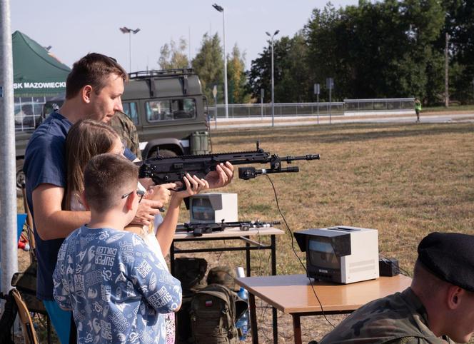 Obchody święta siedleckiej dywizji na terenie jednostki