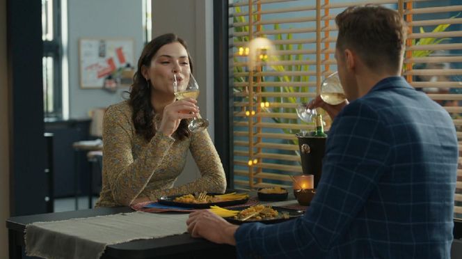 Barwy szczęścia, odcinek 3164. Weronika (Maria Świłpa), Błażej (Piotr Ligienza)