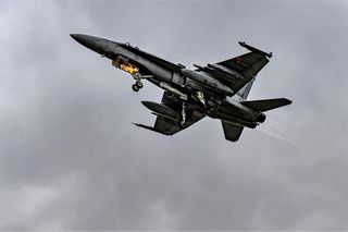 Kanadyjskie CF-18 i CC-130 w Krajach Bałtyckich