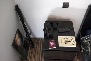 Krzysztof Rutkowski. Śpi z bronią i z różańcem