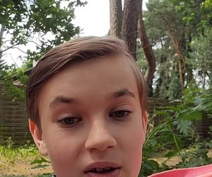 M jak miłość. Misiek (Aleksander Bożyk) na planie