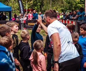 Runmageddon Kids rozgrzał Chorzów. 330 młodych zawodników pokonywało przeszkody