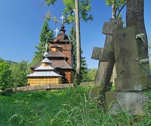 Ta małopolska wieś ma burzliwą historię. W PRL-u przekształcono tam cerkiew w owczarnię [GALERIA]