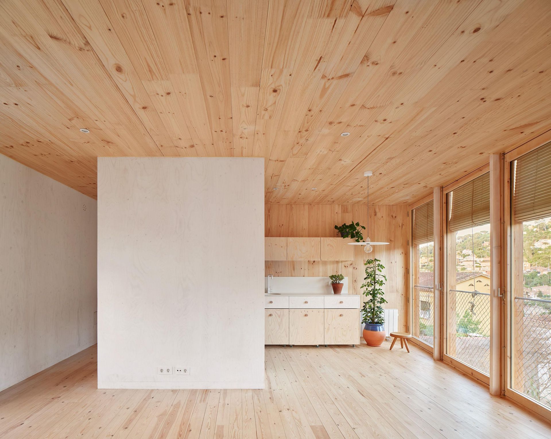 Residential Building near Barcelona by Àgora Arquitectura