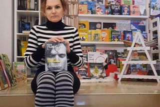 W tej wsi pod Bydgoszczą jest nawet... księgarnia. To wyjątkowa okazja, kiedy można odwiedzić ją nocą