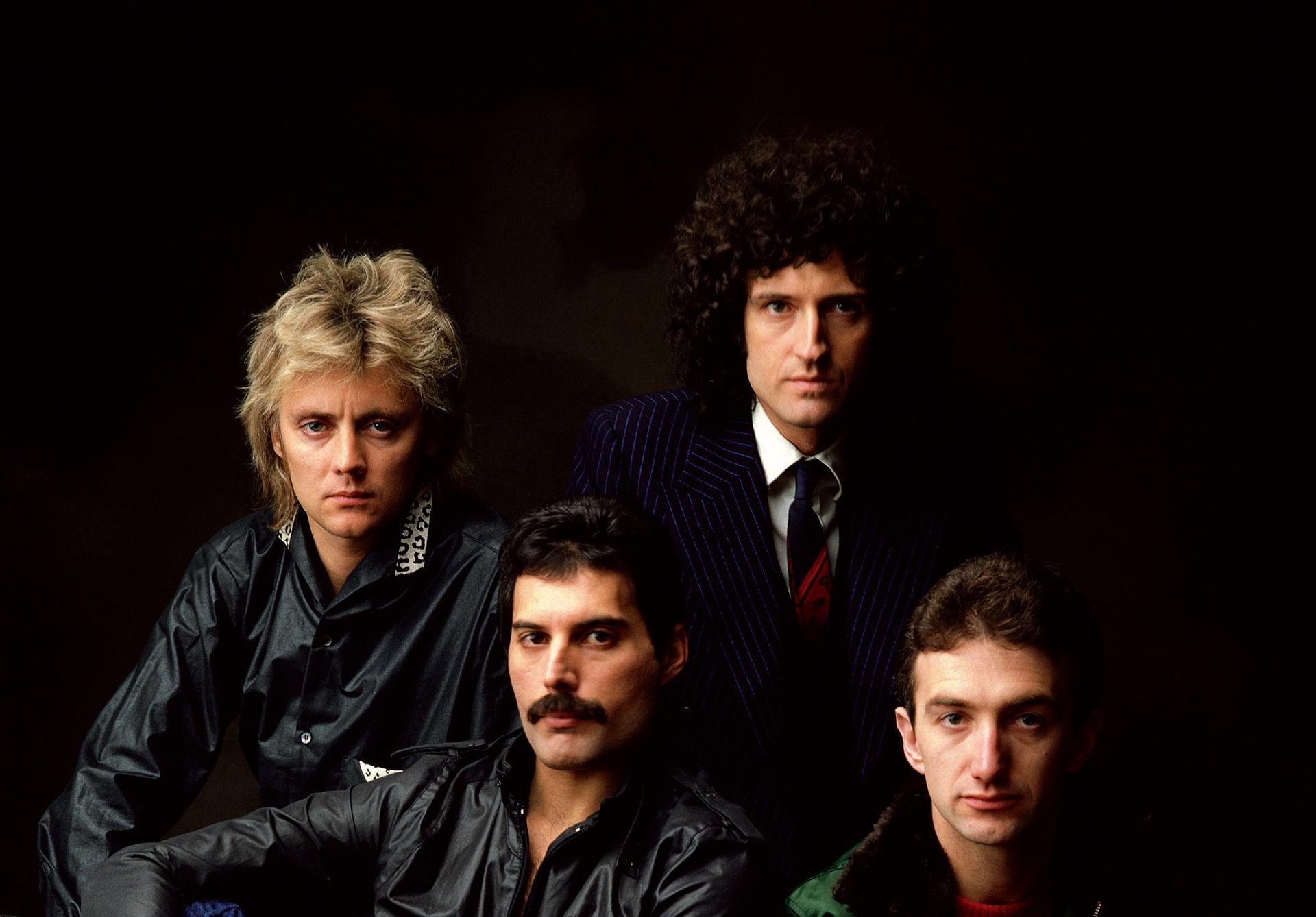 Рок музыка 80 слушать. Группа Queen. Группа Queen 80е. Группа Квин состав группы. Группа Queen 1970.