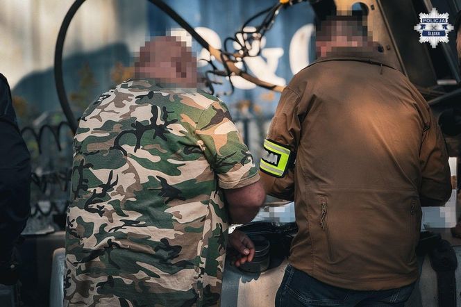 Potężne uderzenie w mafię śmieciową na Śląsku. Zamiast utylizować, zakopywali tony śmieci w Piekarach Śląskich