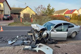 PILNE: Wypadek w Ambrożowie! Zderzyły się trzy auta, ruch odbywa się wahadłowo