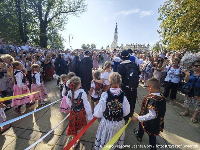 II szczyt pielgrzymkowy na Jasną Górę. Więcej pątników niż w zeszłym roku