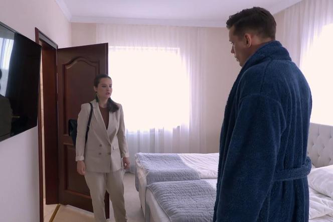 Na Wspólnej, odcinek 3687: Kasia przyłapie Darka na zdradzie z Anetą w hotelu? Przyzna mu się do tego, co zrobiła z Czerskim - ZDJĘCIA, ZWIASTUN