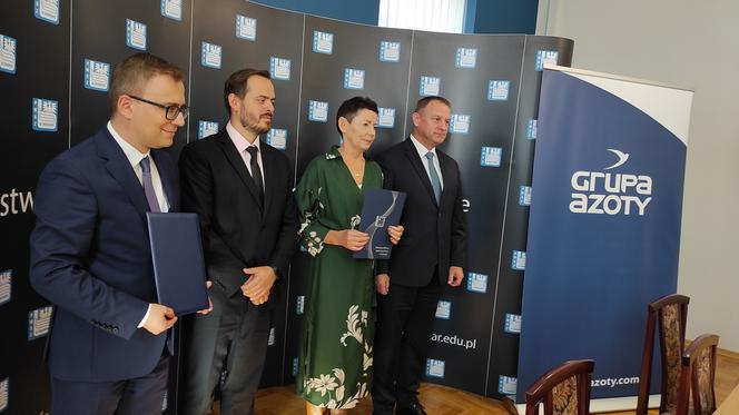 Podpisanie nowej umowy o współpracy PWSZ w Tarnowie z Grupą Azoty
