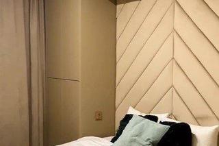 Tak mieszka Dawid Kwiatkowski. Wnętrze apartamentu zaprojektował sławny projektant