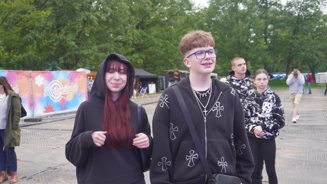 Kortowiada 2025. Koncerty na Plaży Kortowskiej przyciągnęły tłumy. Tak wyglądał drugi dzień imprezy!