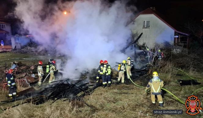  Pożar pustostanu. Łomianki, ul. Rolnicza