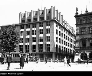 Rynek Główny w Krakowie. Budynek Feniksa