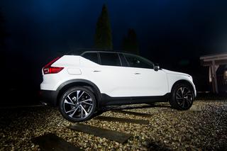 Volvo XC40 D4 AWD AT8 Momentum