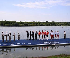 Mirosław Ziętarski z AZS UMK Toruń z medalem w Paryżu. Wielki sukces wioślarzy