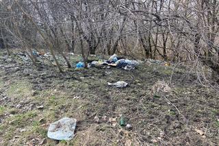 Miało być pięknie, a są śmieci. Mieszkańcy Sikawy załamani Parkiem Zbójnickim