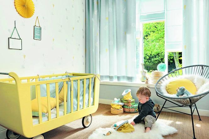 Przytulny pokój dla niemowlaka – sen na kółkach