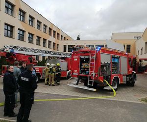 Pożar w jednej ze szkół w podpoznańskim mieście. Ewakuowano kilkaset osób