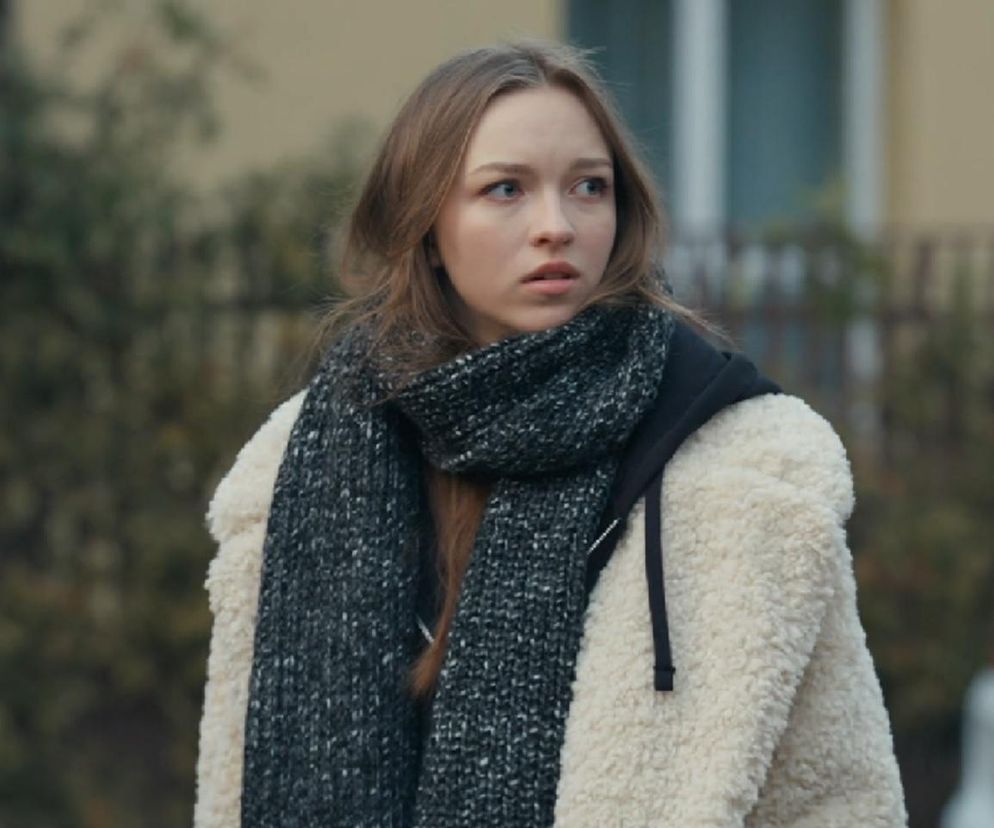 Barwy szczęścia, odcinek 3216. Ewelina (Amelia Listwoń)