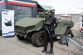 Robot PIAP Hunter na Eurosatory 2024