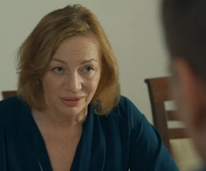 Barwy szczęścia, odcinek 3198. Wanda (Maja Barełkowska), Tomasz (Jakub Sokołowski)