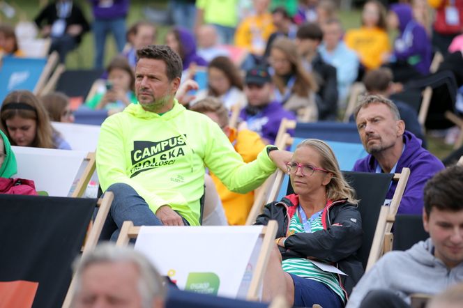 Campus Polska 2022. Rafał Trzaskowski z żoną