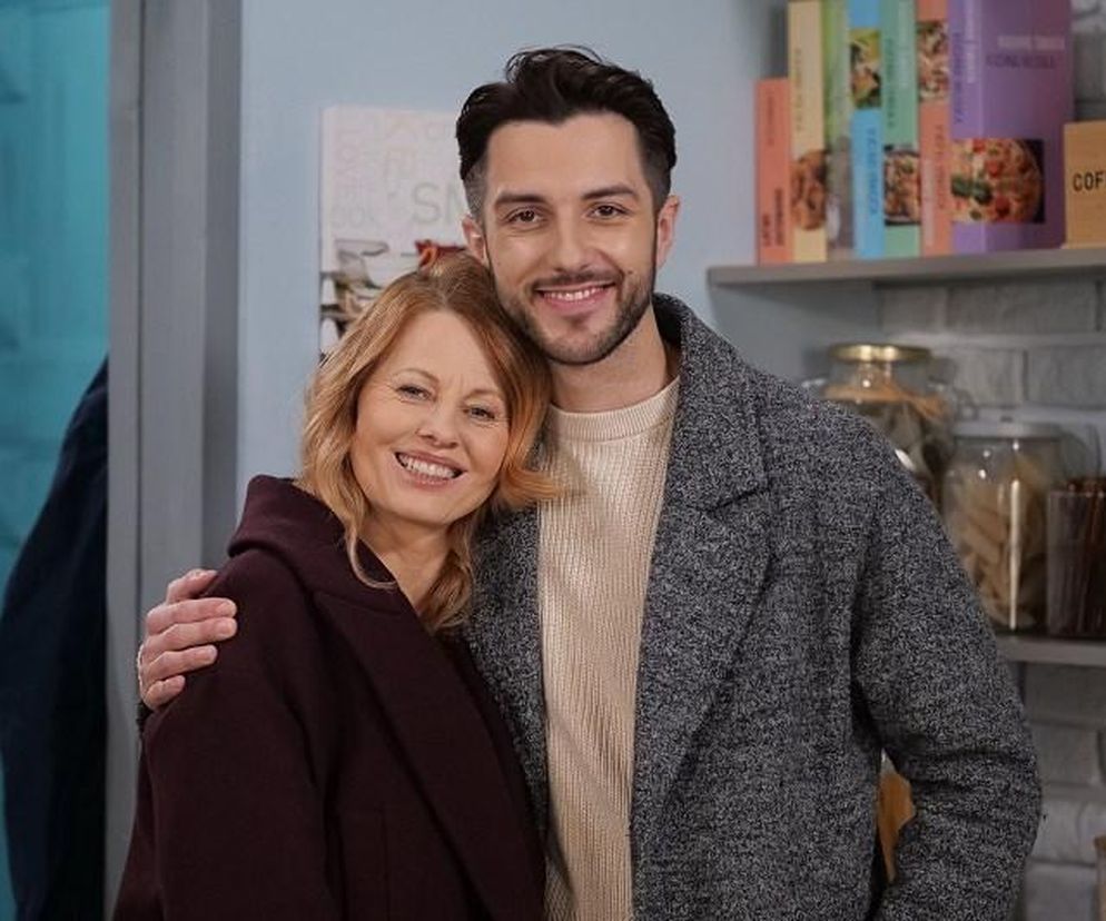 Pierwsza miłość, odcinek 3831: Teresa zasponsoruje młodego kochanka i rozjuszy Kingę. Matka każe jej pilnować Janka! - ZDJĘCIA