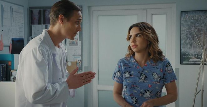 M jak miłość odc. 1884. Olek (Maurycy Popiel), Aneta (Ilona Janyst)