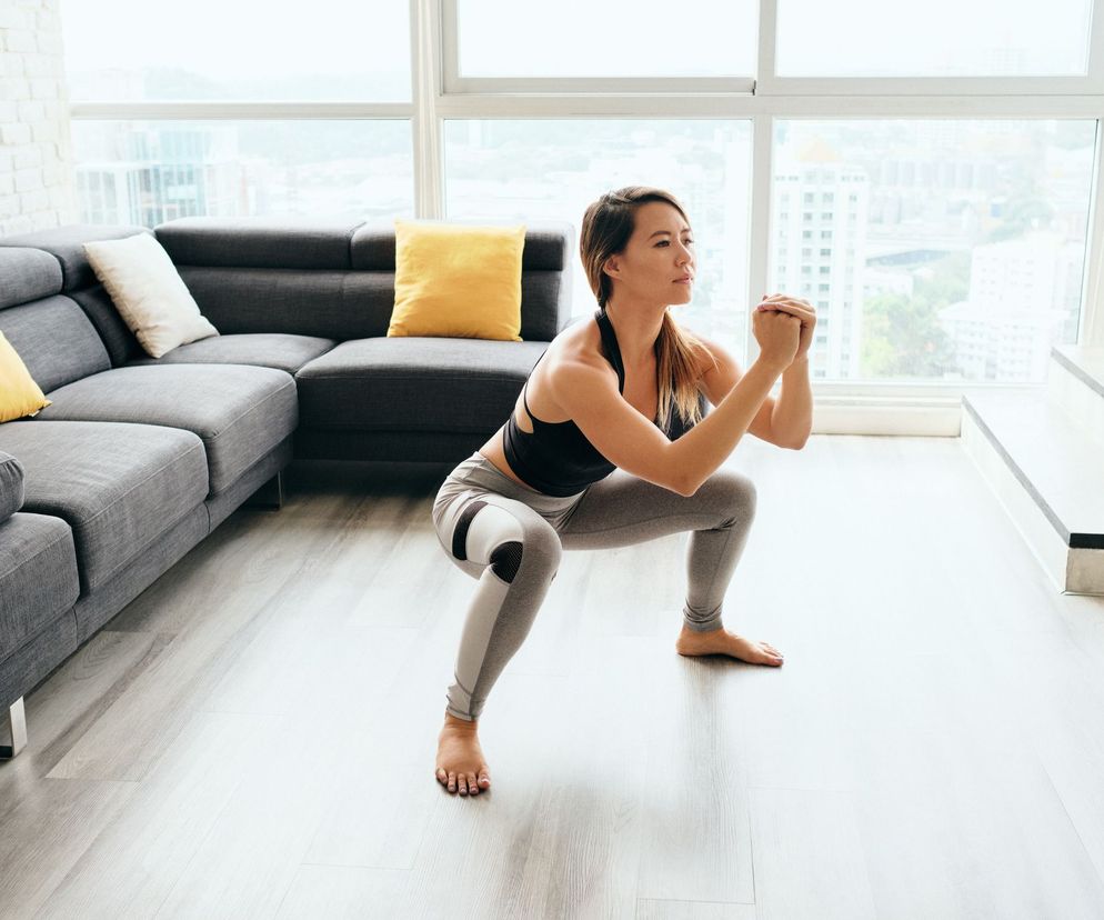 Przysiady nie tylko na jędrne pośladki. Jakie efekty dają przysiady?