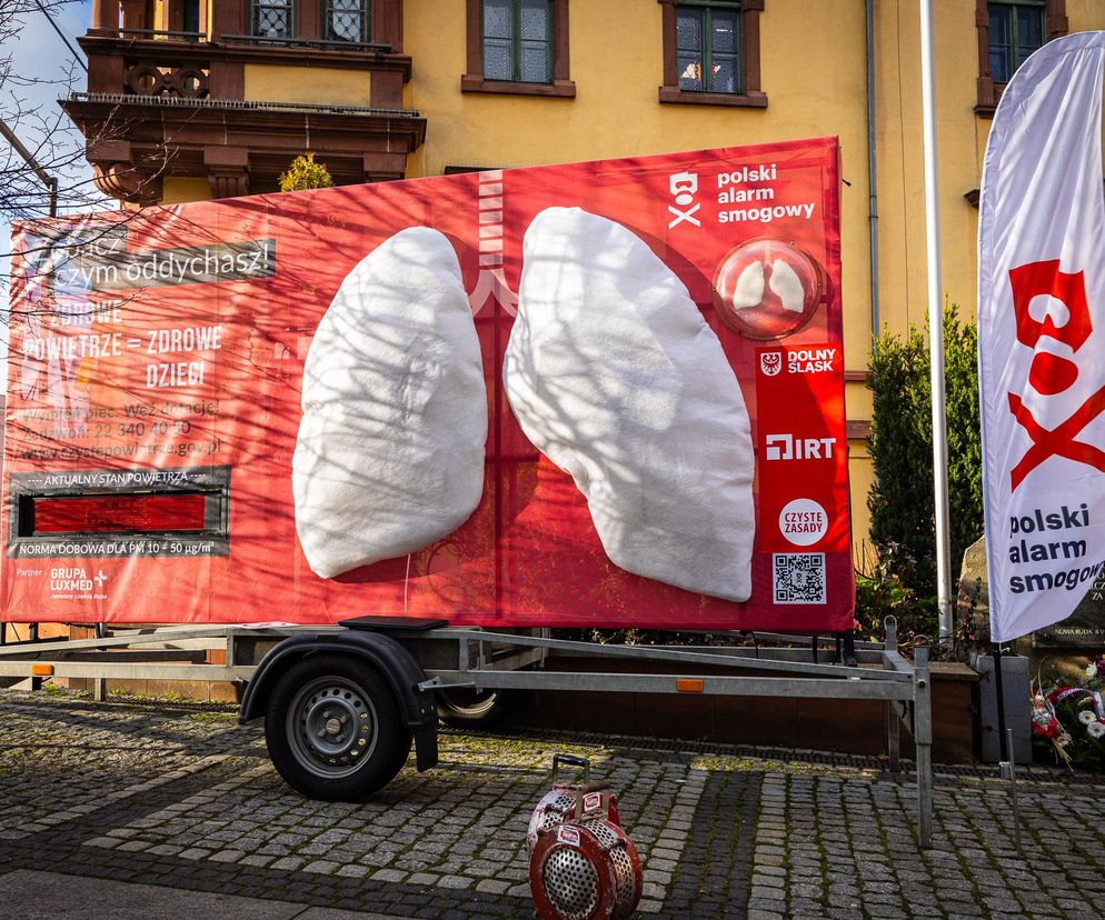 Smogowe płuca trafiły do Nowej Rudy