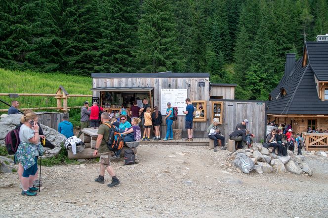 Schronisko PTTK na Hali Kondratowej