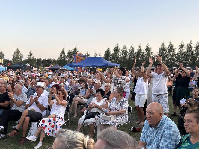 Dożynki powiatu konińskiego w Lubstowie